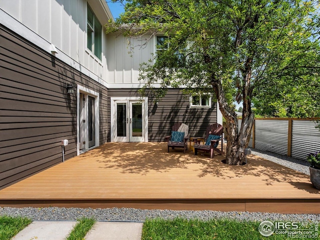 404 W Cleveland St, Lafayette, CO 80026 - wooden terrace with french doors