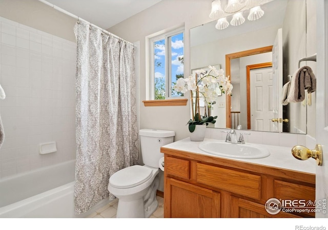 1202 Creekwood Ct, Windsor, CO 80550 - full bathroom featuring toilet, vanity, and shower / tub combo with curtain