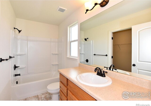 8711 8th St, Greeley, CO 80634