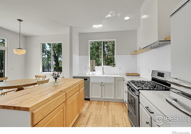740 Boxwood Ln, Longmont, CO 80503