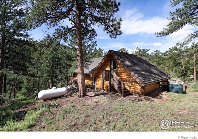 28 Ute Crossing Ct, Lyons, CO 80540 - log cabin featuring log veneer siding