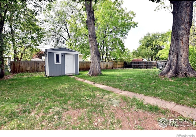 1405 Village Ln, Fort Collins, CO 80521 - view of yard