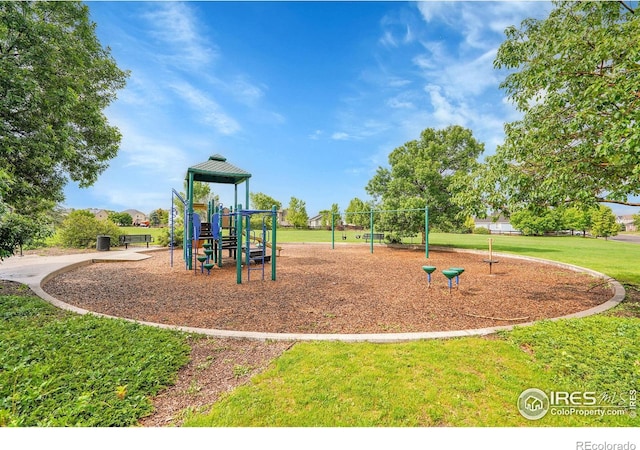 11740 Ivy St, Thornton, CO 80233 - community playground with a yard