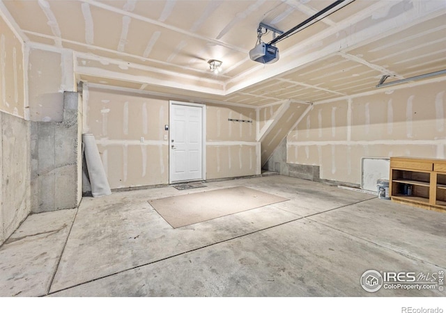 3660 W 25th St Unit 1106, Greeley, CO 80634 - garage with a garage door opener