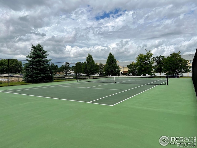 3660 W 25th St Unit 1106, Greeley, CO 80634 - view of tennis court featuring community basketball court