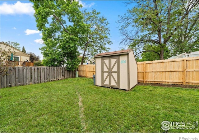 420 E 50th St, Loveland, CO 80538 - view of yard