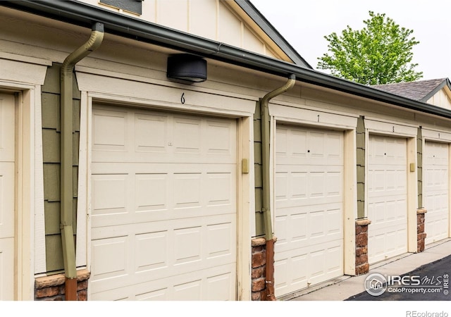 4800 Osage Dr Unit 12B, Boulder, CO 80303 - view of garage