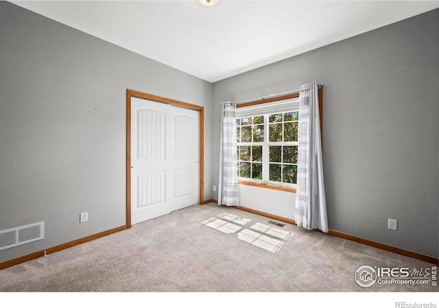29 Pioneer Pl, Eaton, CO 80615 - unfurnished bedroom featuring baseboards, carpet, and a closet