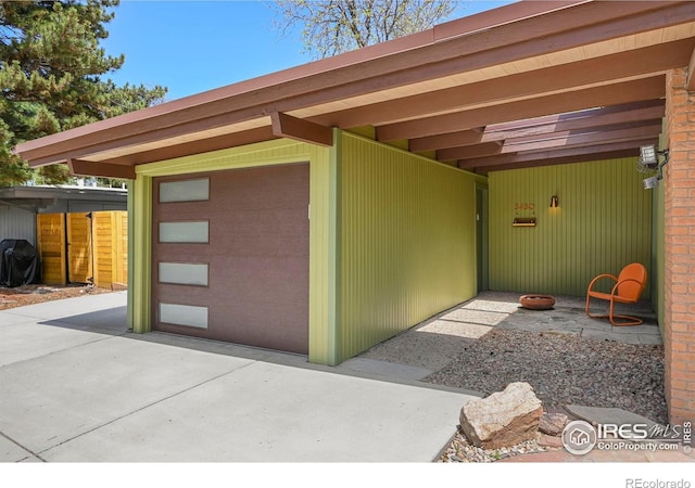 5450 Mohawk Rd, Littleton, CO 80123 - entrance to property featuring concrete driveway