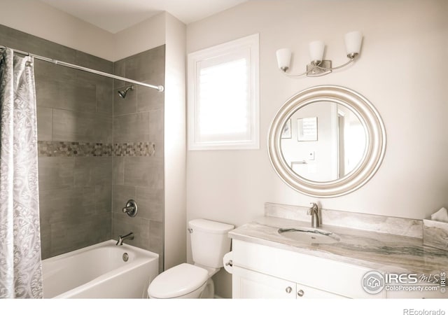 4993 Clubhouse Ct, Boulder, CO 80301 - full bathroom featuring vanity, shower / bath combination with curtain, and toilet