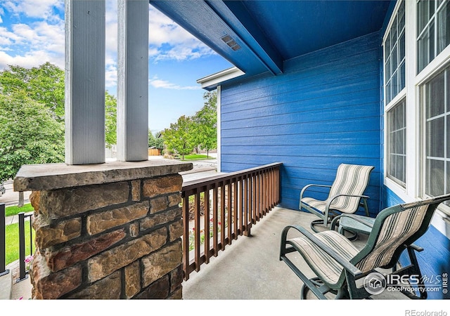 1874 Ute Creek Dr, Longmont, CO 80504 - view of covered porch