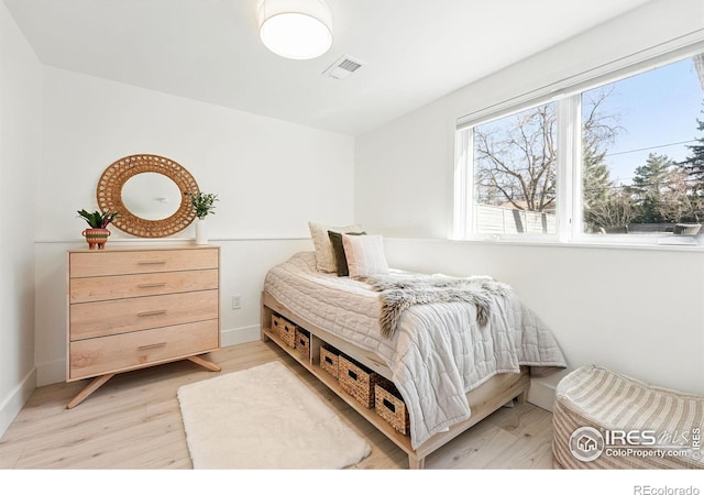 1670 Linden Ave, Boulder, CO 80304 - bedroom with light wood-style flooring and baseboards