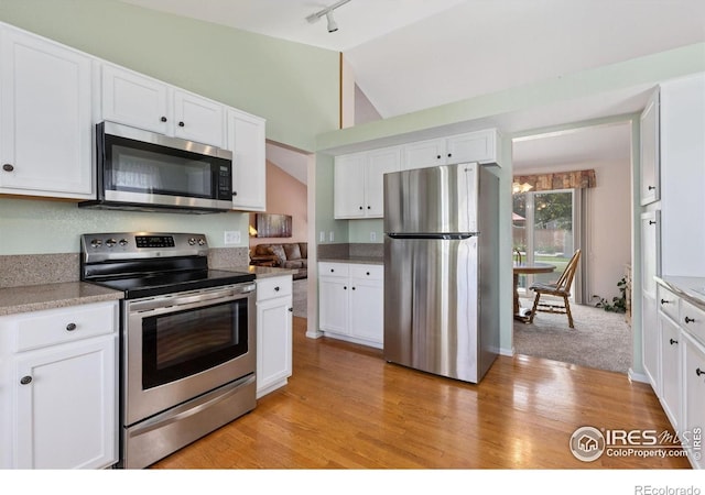 526 Badger Creek Dr, Brighton, CO 80601