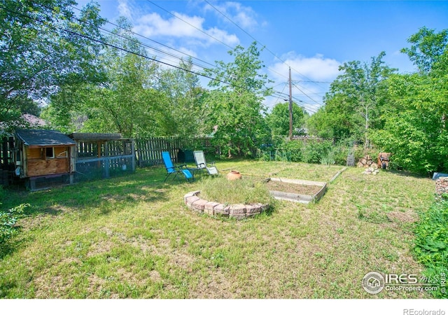 1233 Carolina Ave, Longmont, CO 80501 - view of yard featuring a vegetable garden
