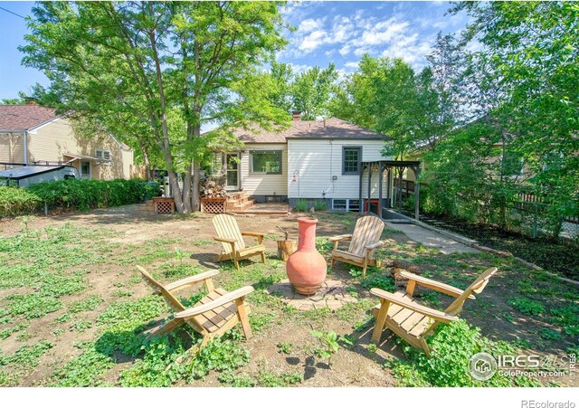1233 Carolina Ave, Longmont, CO 80501 - view of yard