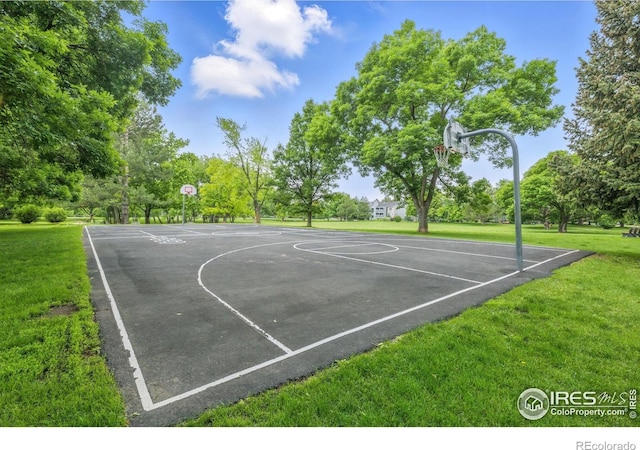 6076 Gunbarrel Ave Unit F, Boulder, CO 80301 - view of sport court featuring a lawn and community basketball court