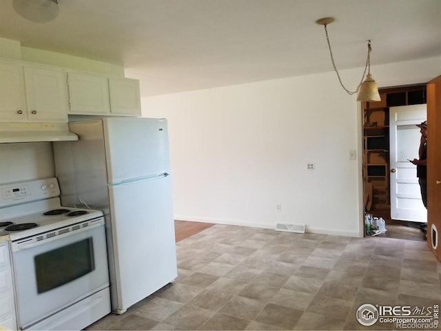 829 Hubbard Dr, Longmont, CO 80504 - kitchen featuring white appliances, under cabinet range hood, white cabinets, and baseboards