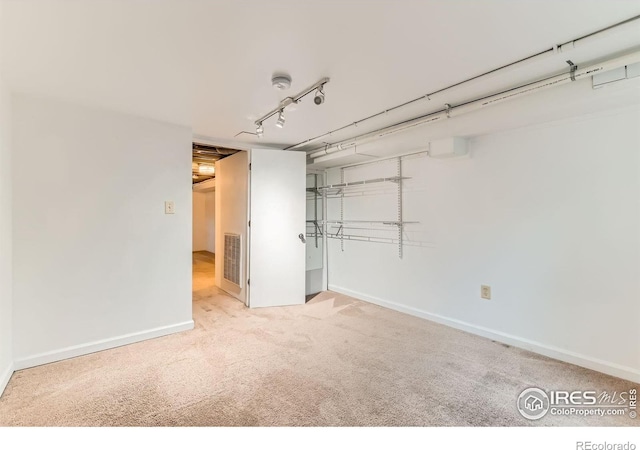 510 S 46th St, Boulder, CO 80305 - unfurnished bedroom featuring carpet flooring, baseboards, and a closet