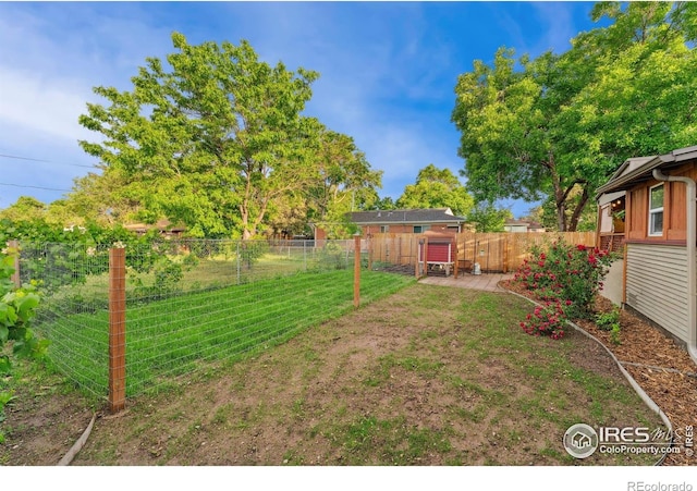 4900 W 6th Ave, Denver, CO 80204 - view of yard