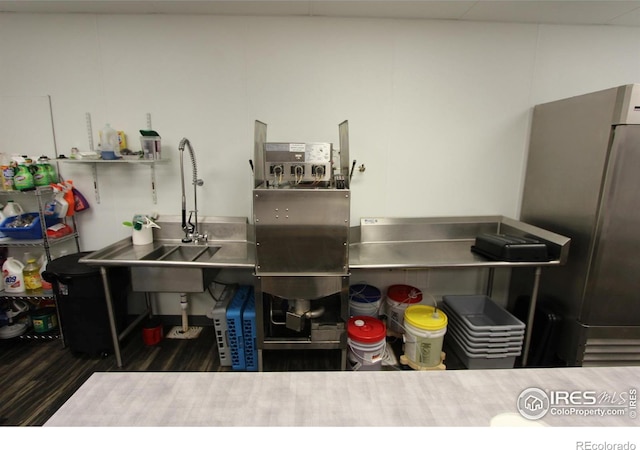 220 12th St SW Unit 125, Loveland, CO 80537 - photo 4
