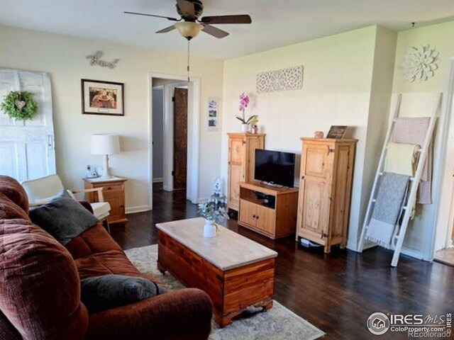 135 Acoma St, Sterling, CO 80751 - photo 3