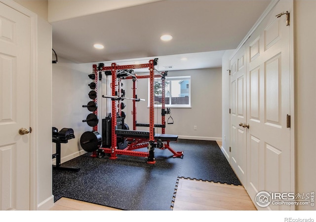 5609 Mount Sanitas Ave, Longmont, CO 80503 - workout area featuring baseboards and recessed lighting