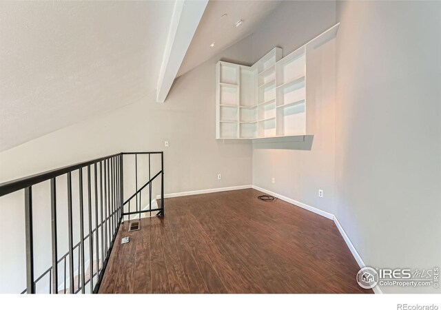 4771 White Rock Cir Unit B, Boulder, CO 80301 - empty room with wood finished floors and vaulted ceiling