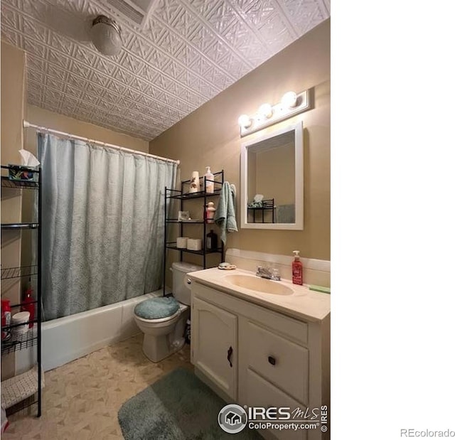 205-207 W 3rd Ave, Wiggins, CO 80654 - bathroom featuring vanity and shower / bath combo