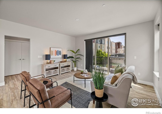 9052 E 47th Ave, Denver, CO 80238