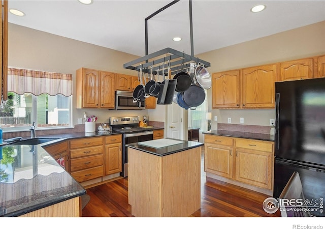 7755 Halleys Dr, Littleton, CO 80125 - photo 15