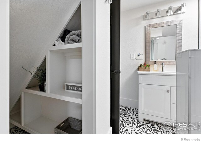 203 N Jefferson Ave, Loveland, CO 80537 - photo 28