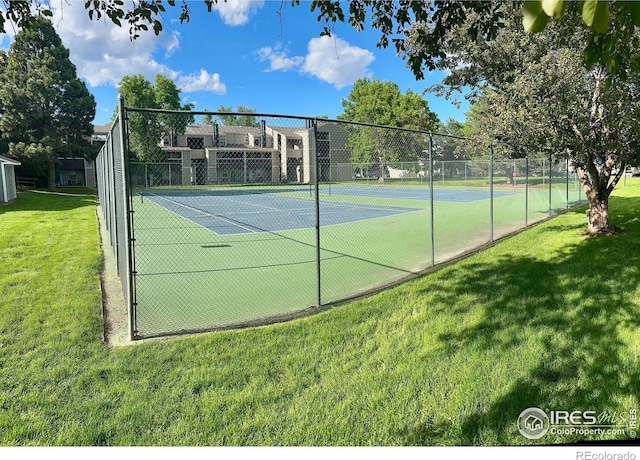 512 E Monroe Dr Unit 329, Fort Collins, CO 80525 - view of tennis court