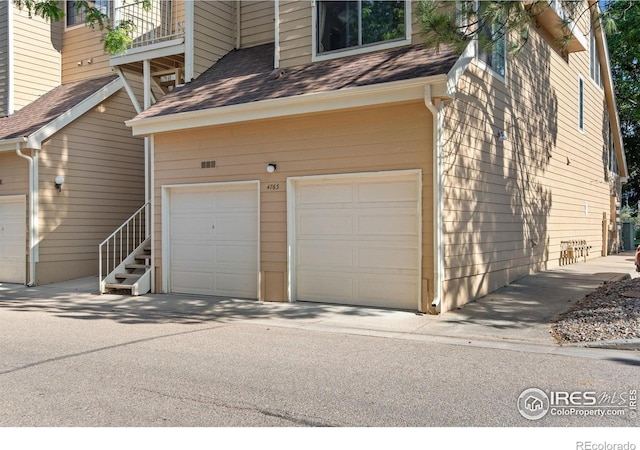 4763 White Rock Cir Unit A, Boulder, CO 80301 - view of garage