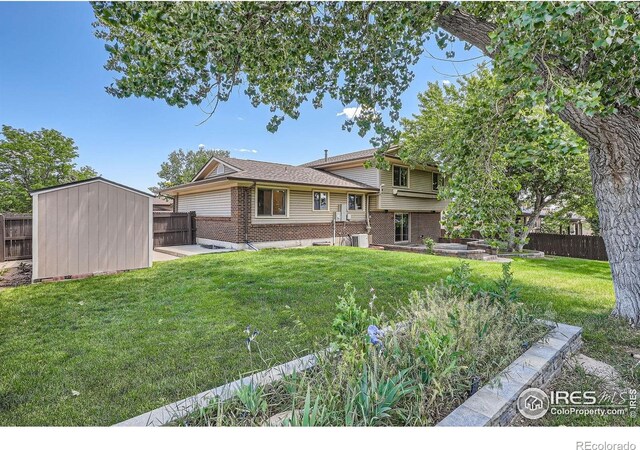 1951 S Deframe Way, Lakewood, CO 80228