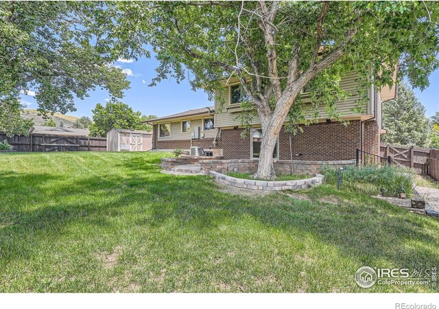1951 S Deframe Way, Lakewood, CO 80228
