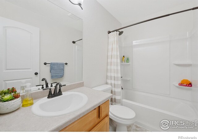 6301 Grand Mesa Dr, Loveland, CO 80538 - photo 13