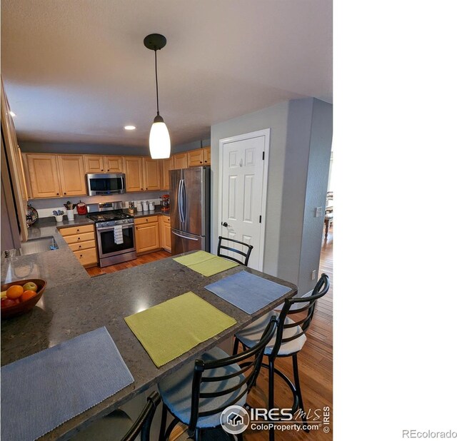 1616 Cedarwood Dr, Longmont, CO 80504