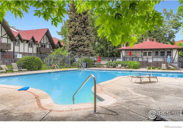 3250 Oneal Cir Unit 10, Boulder, CO 80301 - community pool featuring a patio