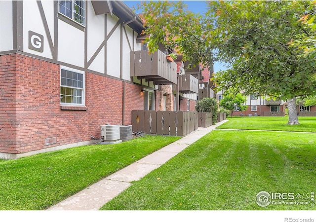 3250 Oneal Cir Unit 10, Boulder, CO 80301 - view of yard with a residential view