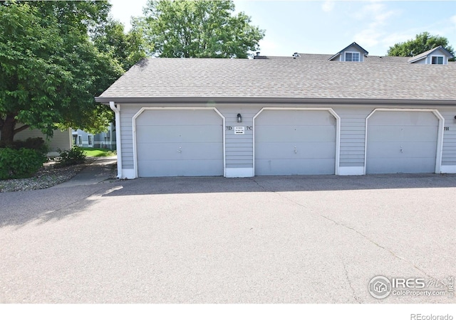 1601 W Swallow Rd Unit D, Fort Collins, CO 80526 - view of garage