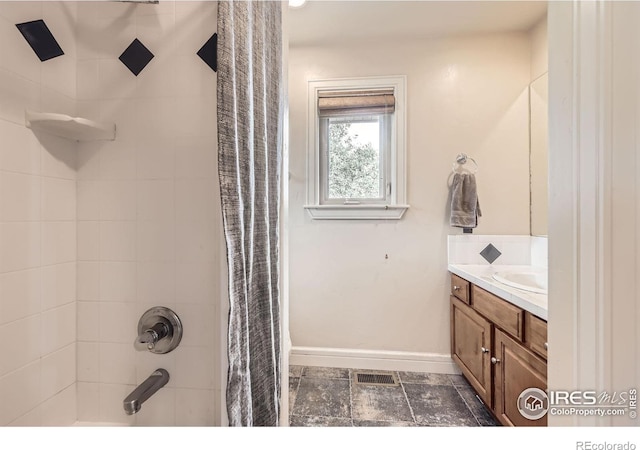 714 Skywalker Pt, Lafayette, CO 80026 - full bathroom featuring vanity and shower / tub combo