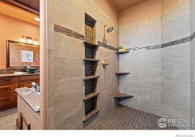 1740 N Ridge Ln, Estes Park, CO 80517 - full bath featuring vanity and tiled shower