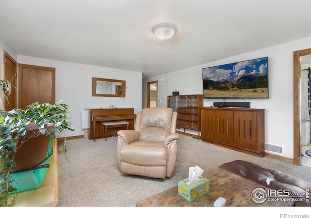 408 Riddle Dr, Fort Collins, CO 80521 - carpeted living area with baseboards