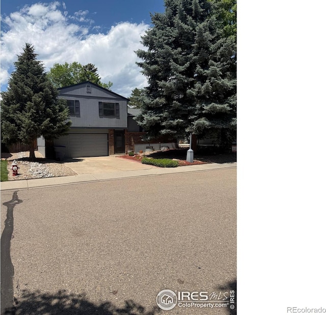 2449 Linden St, Longmont, CO 80501