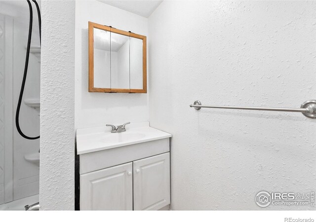 23 Wild River Rd, Bellvue, CO 80512