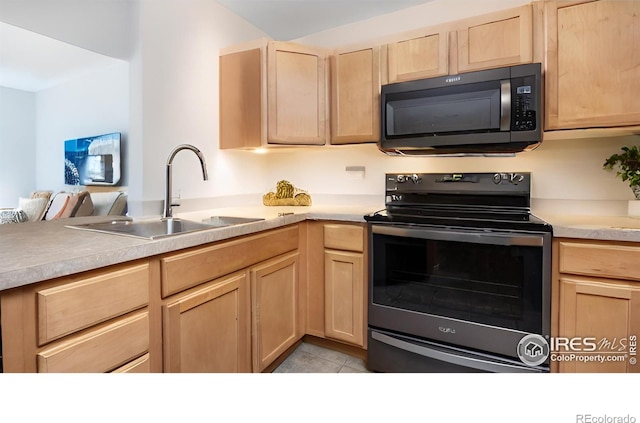 14246 Pikeminnow Pl, Broomfield, CO 80023 - photo 4