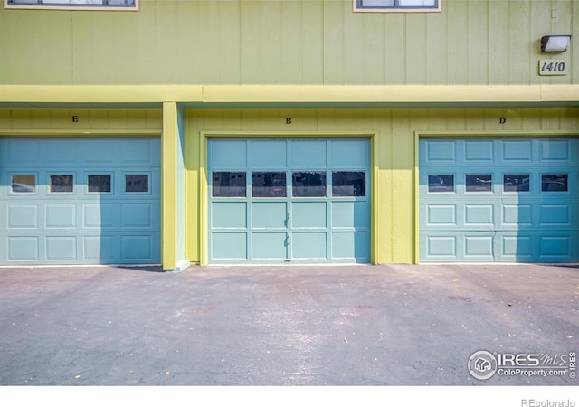 1410 Bacchus Dr Unit B12, Lafayette, CO 80026 - view of garage