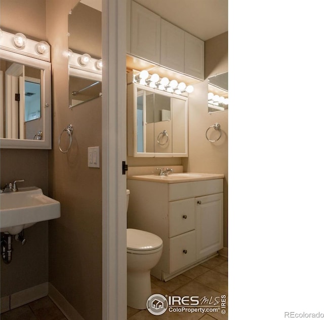 3345 Chisholm Trl Unit 206, Boulder, CO 80301 - bathroom featuring tile patterned floors