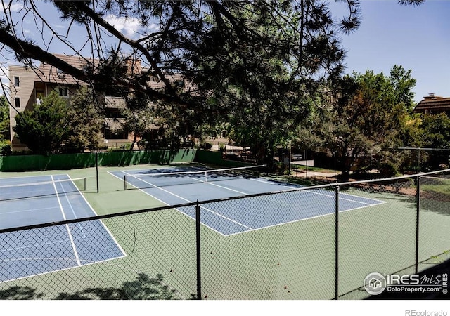 3345 Chisholm Trl Unit 206, Boulder, CO 80301 - view of tennis court with community basketball court