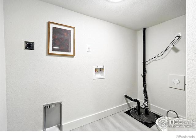 717 E 8th St, Loveland, CO 80537 - photo 31